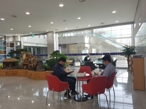 포항시의회, 잔잔한 클래식…책 한 권의 힐링