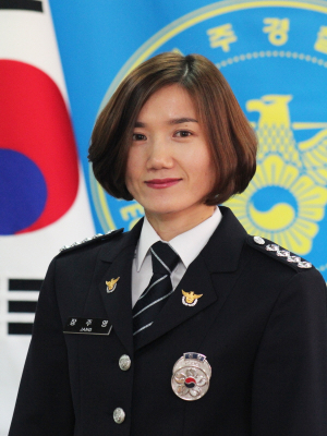 <독자투고>스마트폰에 집중하면 시야가 흐려져요