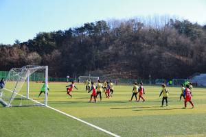 김창오 울진군의장, U-15축구…울진中 격려 