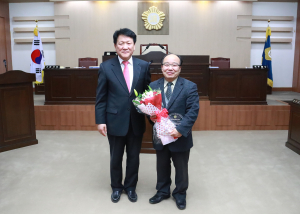 영양군의회 김국현 의원, 경북의정봉사대상 수상