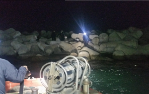 경주서 낚시객 고립됐다 구조