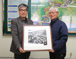 홍성광 작가, 안동 60년 전~현재 담은 사진 기증