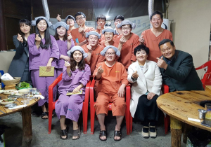 칠곡군수 “삼겹살 먹으며 소통해요” 