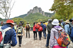 청송 지질공원 트레킹, 외국인에 인기 짱