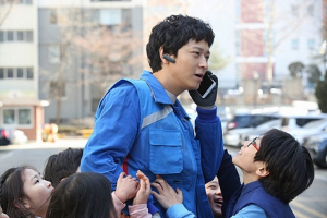 ‘골든슬럼버’ 평범한 강동원, 변신 성공?…체중부터 헤어스타일까지 남다른 노력