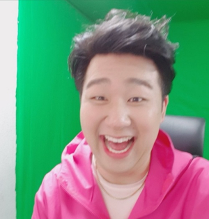 머독, 가면 벗기 위해 6개월만 40kg 감량…가면 쓰고 방송한 이유는?