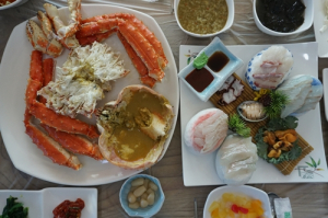 속초·고성 동명항 맛집 ‘비치대게직판장’, 다양한 이벤트로 게찜을 더욱 저렴하게…