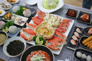 직접 고르는 재미가 있는 속초 동명항맛집 최대게, 가격과 신선함 모두 잡았다