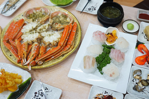 춘천 맛집의 대명사 닭갈비는 옛말, 이제는 게먹고회먹고가 대세