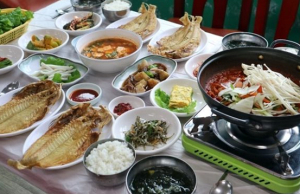효리의단골집 ‘미도식당’ 제주도 서귀포 맛집 칼칼하게 감칠맛 좋은 갈치조림