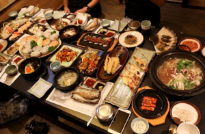 7월 떠나기 좋은 국내 여행지 구미 맛집 3대 퓨전한식전문점 ‘소담뜰’