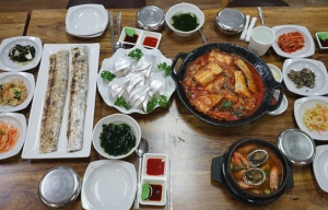 효리의단골집 제주도 중문 관광단지 맛집 가성비 좋은 갈치정식은 어디?