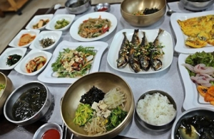 통영 맛집 ‘통영밥상갯벌’ 제철음식으로 준비되는 가성비 좋은 한 끼