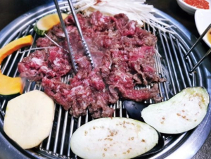  45년이상 담백한 언양불고기로 부산 광안리 맛집으로 자리매김한 ‘부산집본가’