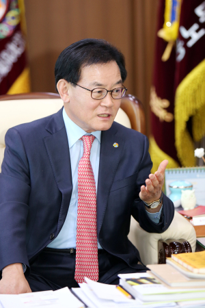 “칠곡 현안 차질없이 추진ㆍ신성장 동력 발굴 주력”