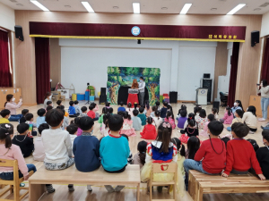 칠곡 석적유치원 입학 기념 인형극 관람