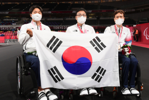 포항 김현욱, 2020 도쿄 패럴럼픽 탁구 '은메달' 획득