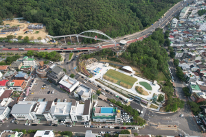 대구 남구, 앞산하늘다리ㆍ앞산빨래터공원 준공