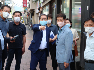 홍준표 대구시장 당선인, 중구 동성로 로데오거리 방문