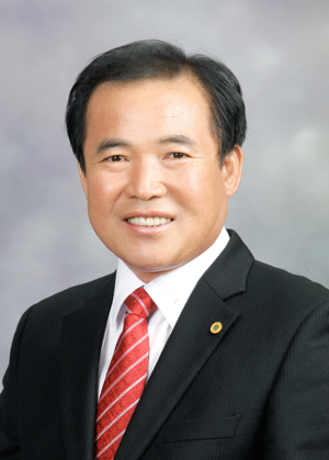 청송군의회 “군민과 함께 뛰는 상생 의회 만들 것”