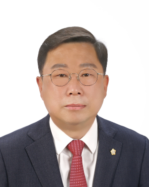 <창간축사>황재용 문경시의회의장 “시민 곁에서 소리 귀담아 듣는 참된 언론”
