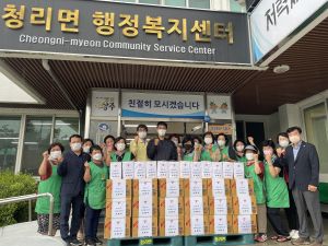 상주 청리면 윤문욱 새마을지도자, 커피ㆍ라면 기부