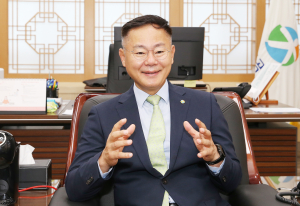 <특집> 김재욱 칠곡군수 “소통ㆍ공감으로 새로운 칠곡 시대 열겠다”