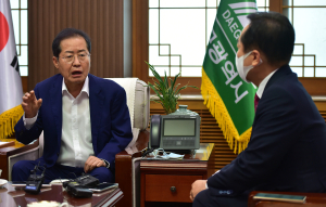 홍준표 시장 “대구 식수원 안동댐 물로”
