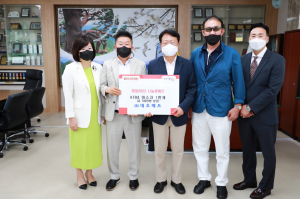 네오메드, 울진군에 마스크 1만장 전달
