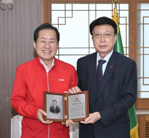 홍준표 대구시장, 나눔문화 확산 행보 ‘힘찬 시동’