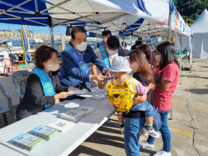 포항, 울릉도 오징어축제 참가…주요 관광지ㆍ하반기 축제 홍보