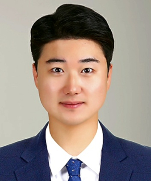 독도경비함 경관들, 물에 빠진 사람 구조