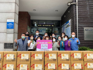 포항시 제철동통장협의회, 추석 맞이 라면 기탁