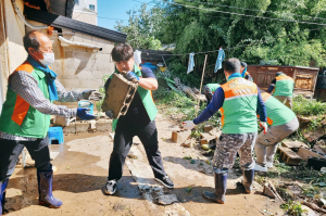 청송군, 자매도시 포항시 호우피해 복구 구슬땀