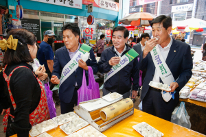 구미시의회, 전통시장 살리기 팔 걷었다