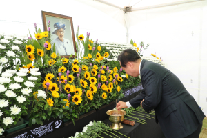 권기창 시장 “영국 여왕과 인연 영원히 기억”