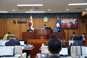 제261회 울진군의회 임시회 개회