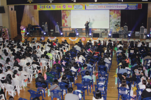 <특집> 흥해라는 공통분모…지역민과 함께 따뜻한 흥해중 어울림한마당 ‘성황’