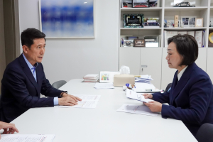 이강덕 포항시장, ‘산업위기 선제대응지역’ 예산 확보 전력투구