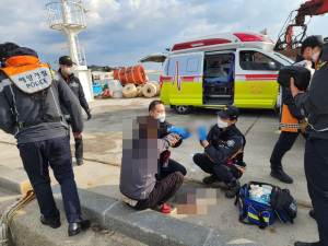 포항해경, 칠포항 동방 인근해상 응급환자 환자 이송