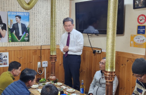 군위, 전통시장 활성화 지원 다각도 모색