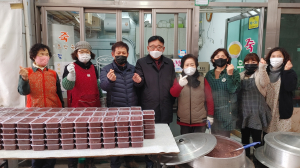 오천시장 죽을사랑하는모임, 동지 팥죽 무료 나눔