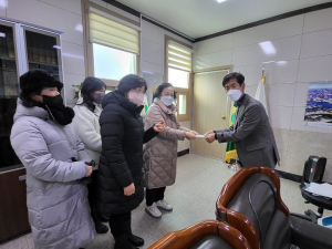 상주시 동문동 새마을부녀회, 희망나눔 성금 100만원 기탁