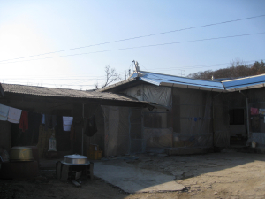 군위군, 슬레이트 처리 사업 11억 투입...일잔가구 한 가구당 최대 352만원 지원