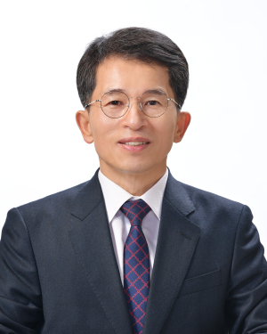 유정근 제33대 칠곡군 부군수 부임