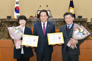 김은영ㆍ전홍배 달성군의회 의원, 지방의정 봉사상 수상