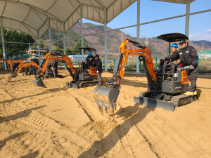 울진군, 농ㆍ산업 기계 심화반 교육 시행