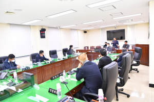 김천시의회 산업건설위원회, 신음근린공원 옹벽 안전점검 철저 당부