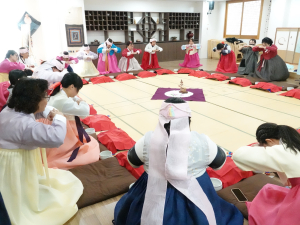 대만 가오슝 팸투어단, 모명재서 한국전통문화체험