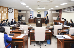 군위군의회, 농경지 재해 위험 수목 처리 지원 조례 제정